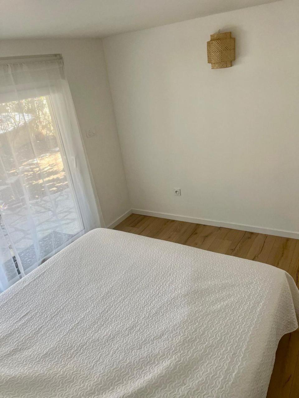 Charmant Et Confortable Appartement Narbona Zewnętrze zdjęcie