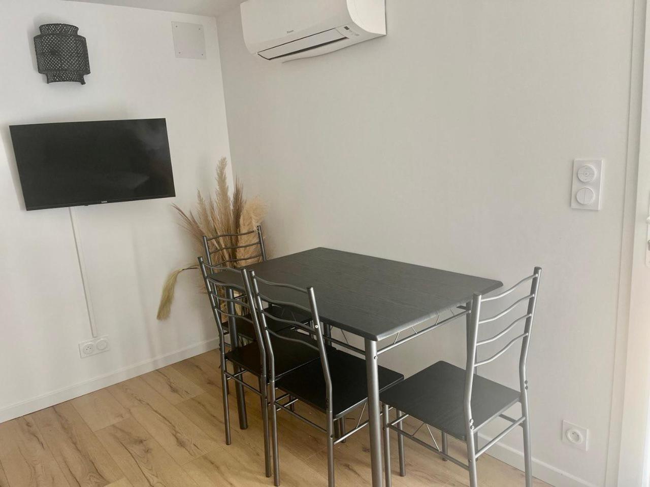Charmant Et Confortable Appartement Narbona Zewnętrze zdjęcie